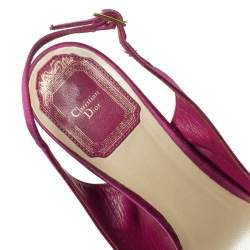 Pre Owned صندل ديور فتحة كعب زخرفة كريستال ساتان بنفسجي مقاس 36