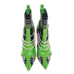 Pre Owned بوت للكاحل ديور جلد أخضر وكانفاس كاروهات لؤلؤ مزخرف مقدمة مدببة مقاس 39