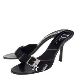 مملوكة مسبقًا Dior Black Canvas Buckle Mule Sandals Size 40
