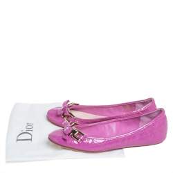 مملوكة مسبقًا حذاء فلات باليه ديور فيونكة جلد لامع وردى مقاس 36