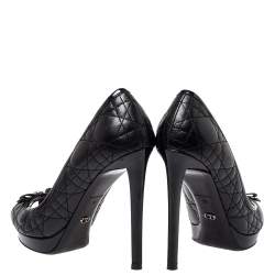 Pre Owned حذاء كعب عالي ديور جلد أسود لامع وجلد بفيونكة مقدمة مفتوحة نعل سميك مقاس 38