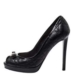 Pre Owned حذاء كعب عالي ديور جلد أسود لامع وجلد بفيونكة مقدمة مفتوحة نعل سميك مقاس 38