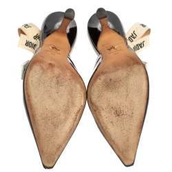 مملوكة مسبقًا صندل ديور جادور جلد لامع أسود بفتحة كعب 35