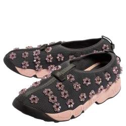 مملوكة مسبقًا Dior Grey Fabric And Mesh Embellishment Fusion Sneakers Size 39