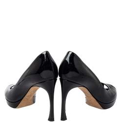 مملوكة مسبقًا Dior Black Patent Leather Peep Toe Pumps Size 38