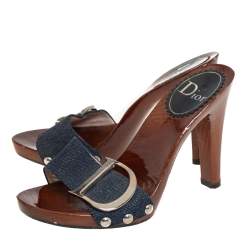 مملوكة مسبقًا صندل سلايد ديور كلوغ خشبي دنيم أزرق مقاس 35.5