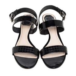 مملوكة مسبقًا Dior Black Patent Leather Ankle Strap Sandals Size 39