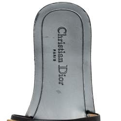 مملوكة مسبقًا صندل سلايد ديور ريفليوشن جلد أسود بالشعار مقاس 36