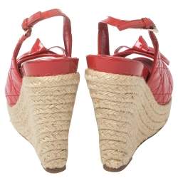 Pre Owned صندل ديور جلد لامع كاناج أحمر كعب روكي إسبادريل مقدمة مفتوحة فتحة كعب مقاس 37.5