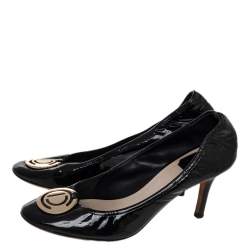 Pre Owned Dior Black Patent Leather Round Metal Logo Scrunch Pumps Size 37