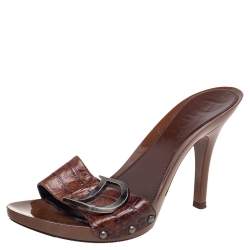 مملوكة مسبقًا Dior Brown Crocodile Leather Wooden Clog Slide Sandals Size 38