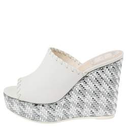 مملوكة مسبقًا Dior White Leather Wedge Platform Open Toe Sandals Size 40