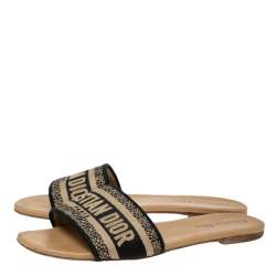 Pre Owned Dior beige/Black Canvas Logo Embroidered D-Way Flat Slides Size 40