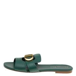 مملوكة مسبقًا Dior Green Leather 30 Montaigne Flat Sandals Size 37