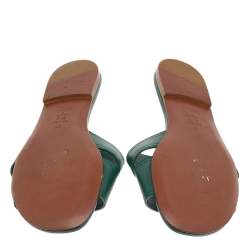 مملوكة مسبقًا Dior Green Leather 30 Montaigne Flat Sandals Size 37