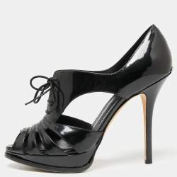 Pre Owned حذاء بوت ديور جلد لامع أسود مقدمة مفتوحة ورباط وقصه مقاس 38