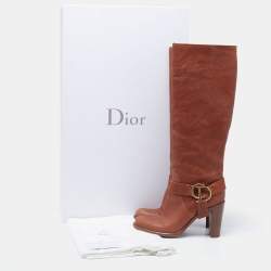 مملوكة مسبقًا حذاء بوت ديور جلد بني CD  بطول الركبة مقاس 38