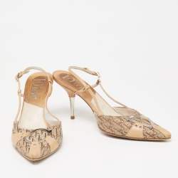 مملوكة مسبقًا صندل ديور جلد وكانفاس بني/بيج فتحة كعب مقاس 38