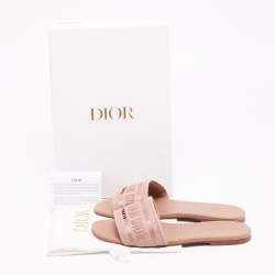 مملوكة مسبقًا Dior Pink Canvas Slide Flats Size 39