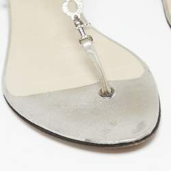 Pre Owned صندل فلات ديور جلد ميتالك فضي مزخرف كريستال سير حرف تي مقاس 39