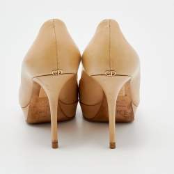 Pre Owned Dior Beige Leather Round Toe Platform Pumps Size 38.5