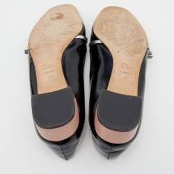 مملوكة مسبقًا حذاء سموكينغ سليبرز ديور جلد أسود/فضي بفيونكة مقاس 41