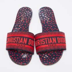 مملوكة مسبقًا Dior Red/Navy Blue Embroidered Canvas Dway Flat Slides Size 40
