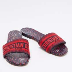 مملوكة مسبقًا Dior Red/Navy Blue Embroidered Canvas Dway Flat Slides Size 40
