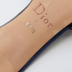 Pre Owned حذاء سلايد ديور سويدي وجلد أزرق كحلي لامع مزخرف فيونكة مقاس 39.5