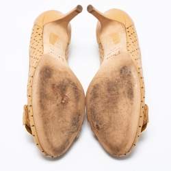 Pre Owned Dior Beige Laser Cut Leather Buckle Pumps Sie 37.5