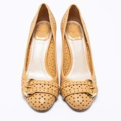 Pre Owned Dior Beige Laser Cut Leather Buckle Pumps Sie 37.5