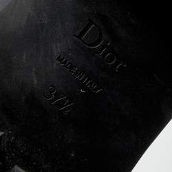 Pre Owned حذاء بوت للكاحل ديور جلد أسود مزخرف كريستال بإبزيم مزين مقاس 37.5