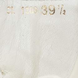 مملوكة مسبقًا صندل ديور جلد أوف وايت لامع كعب روكي فينيل نعل سميك مقاس 39.5