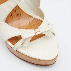 مملوكة مسبقًا صندل ديور جلد أوف وايت لامع كعب روكي  فينيل نعل سميك مقاس 39.5