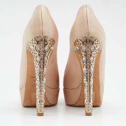 Pre Owned حذاء كعب عالي ديور كاناج ساتان بيج بمقدمة مفتوحة ونعل سميك مقاس 38.5