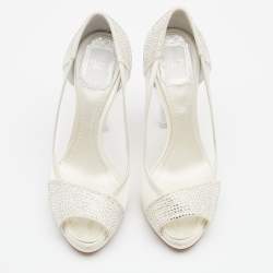 مملوكة مسبقًا Dior White Crystal Embellished Suede And Mesh Peep Toe Pumps Size 37