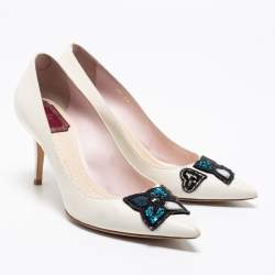 Pre Owned Dior White Leather Embellished Flower and Heart Applique Pumps Size 36.5