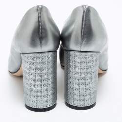 Pre Owned Dior Silver Patent Leather Cannage Block Heel Pumps Size 38