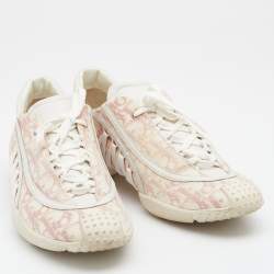 Pre Owned حذاء رياضي ديور جلد وكانفاس أبيض/وردي بعنق منخفض مقاس 40