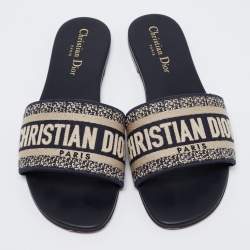 مملوكة مسبقًا Dior Navy Blue/White Canvas And Leather  Dway Flat Sandals Size 38 