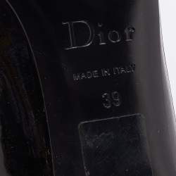 Pre Owned Dior Black Patent Leather Buckle Detail Pumps Size 39