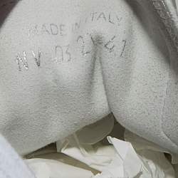 مملوكة مسبقًا Dior White/Grey Oblique Mesh and Rubber B23 High Top Sneakers Size 41