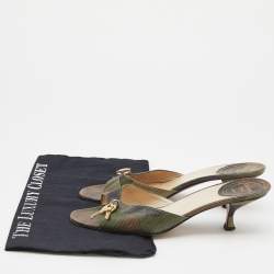 مملوكة مسبقًا Dior Multicolor Textured Leather Lock Key Slide Sandals Size 38.5