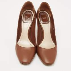 Pre Owned Dior Brown Leather Round Toe Pumps Size 36 