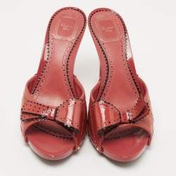 Pre Owned Dior Pink Patent Leather Bow Studded Open Toe Slide Sandals Size 41