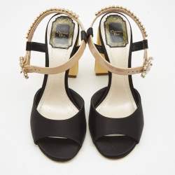 مملوكة مسبقًا Dior Black/Beige Satin and Patent Leather Studded Ankle Strap Sandals Size 38.5