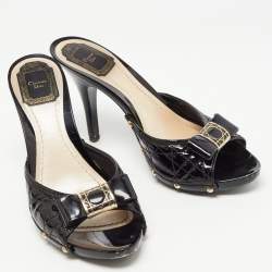 Pre Owned Dior Black Patent Leather Cannage Logo Details Slide Sandals Size 42