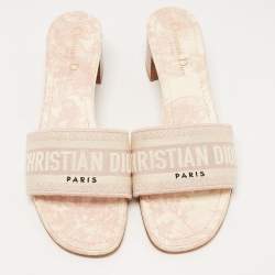 Pre Owned Dior Pink/Off White Logo Embroidered Canvas Dway Slide Sandals Size 39