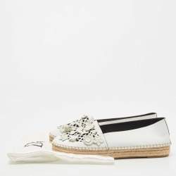Pre Owned Dior White Laser Cut Leather Flower Applique Flore Flat Espadrilles Size 39