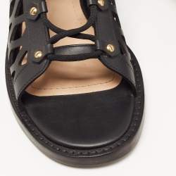 Pre Owned صندل ديور تيدي D أبازيم جلد أسود مثقب مقاس 39